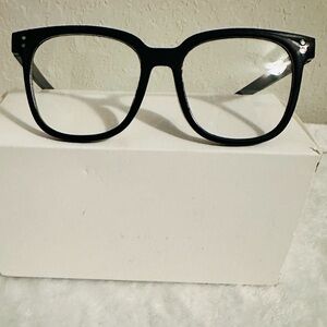 Daily wear fashion glasses